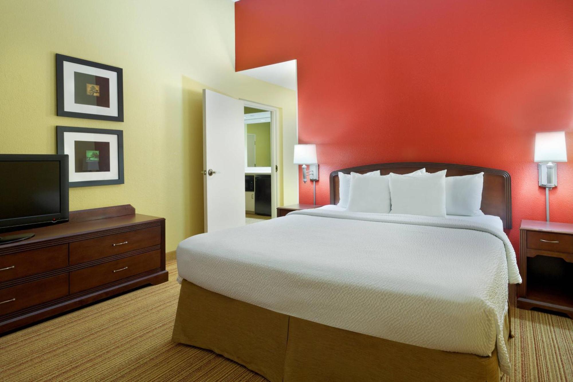 Courtyard Greenbrier 3* Chesapeake